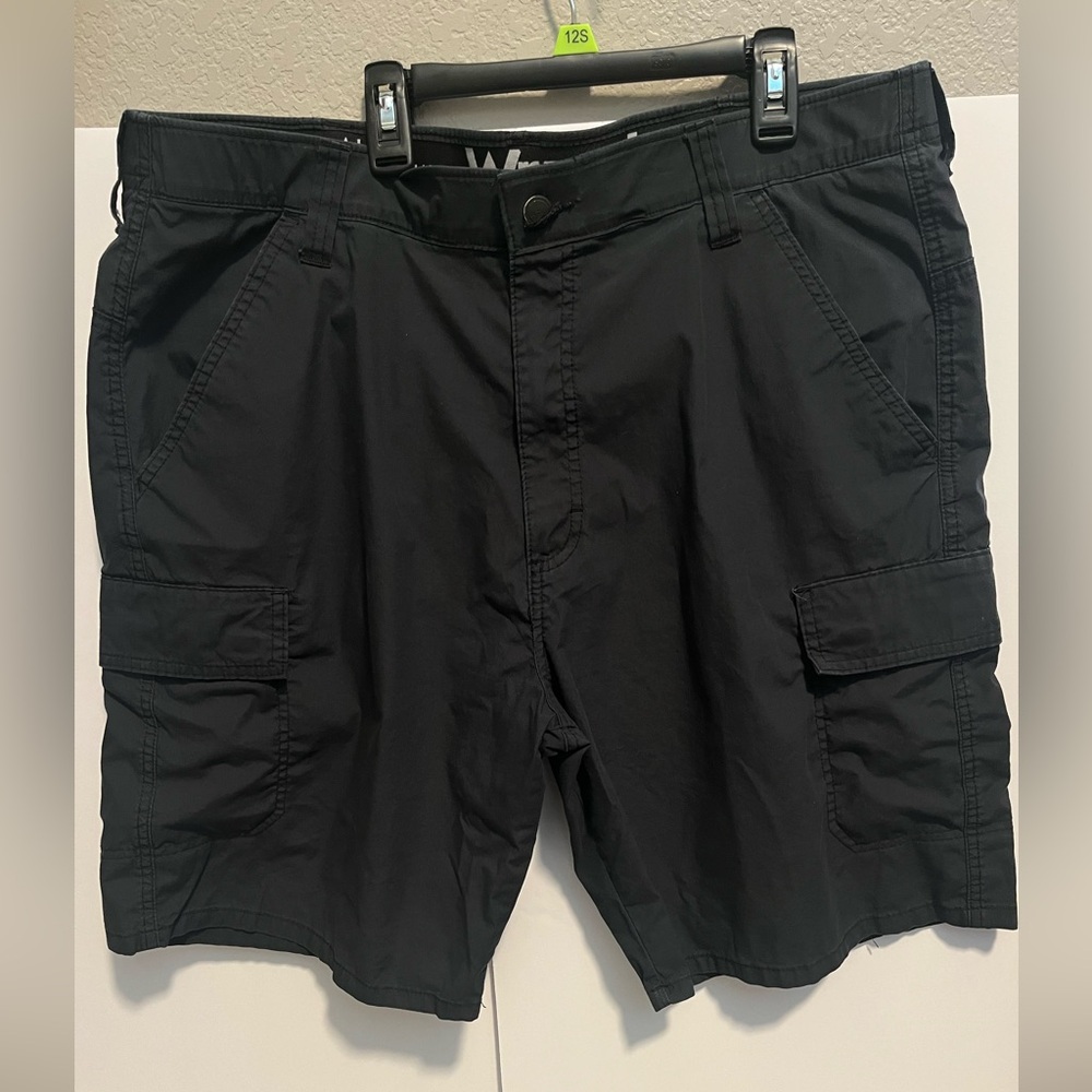 Wrangler Men's All Terrain - X-  Gear Dark Navy Stretch Cargo Shorts Size 38